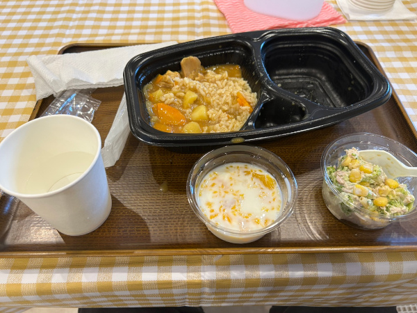 2025年8月の誰でも食堂のメニュー。